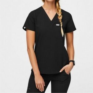 FIGS Technical Collection Catarina Short Sleeve
Top black XS